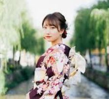 17c一起草 - 精彩影像内容与原创作品交流社区移动端